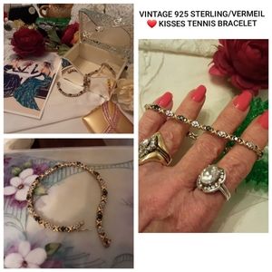 VINTAGE STERLING/18K VERMEIL LOVE & KISSES TENNIS BRACELET 7.5 "